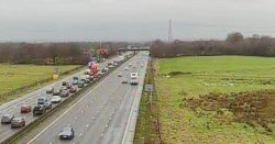 M62 traffic LIVE: Motorway closed as flooding sparks long delays
