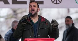 Green Party motion backs Hamas terror: 'makes Corbyn look like a moderate'