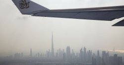 Dubai travel warning as flights from Emirates, Qatar Airways cancelled - full list