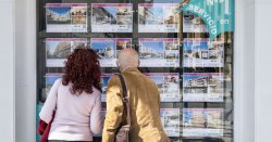 Pressure in Spain to stop foreigners buying homes unless they meet 1 condition