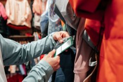 UK clothing brand that cuts 75% off all items as retailer 'files for administration'