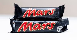 Mars Bar fury as sickening scale of 'shrinkflation' revealed - 'sick joke'