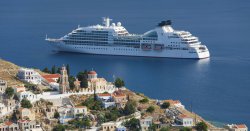 Greece seeks even more cruise tourists despite Mykonos and Santorini crackdown