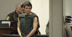 Teen &#039;murdered parents to fund elaborate plan to assassinate President Trump&#039;