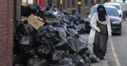 Birmingham chaos as refuse workers reject deal to end bin strike