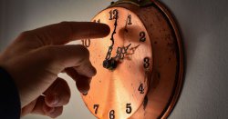 Brits urged to make simple changes before clocks go forward to avoid £200 bill