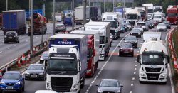 M25 traffic: Chaos on busy UK motorway after fire rips through tunnel
