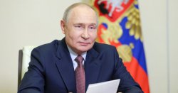Putin issues triumphant message hours after key meeting between Trump and Zelensky on war