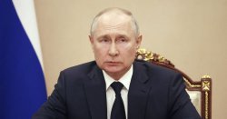 Russian economy meltdown as &#039;stubbornly high&#039; inflation persists and oil prices plummet