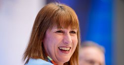 Rachel Reeves investigated over theatre tickets and &#039;failing to declare interest&#039;