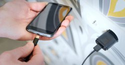 Met Office urges Brits to fully charge mobile phones today