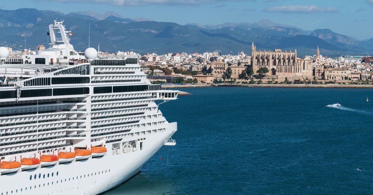 Majorca cruise chaos as ships with twice legal limit descend on popular Spanish island
