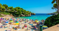 Officials issue &#039;extreme risk&#039; warning for popular Spanish islands - how to stay safe