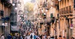 UK tourists heading to popular Spanish city warned 'it's dangerous'