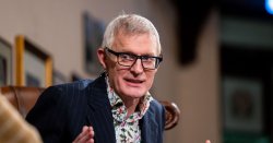 Jeremy Vine&#039;s family &#039;summer place&#039; is seaside town along the English Channel