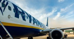 Ryanair flight to Ibiza &#039;turns to hell&#039; with rowdy passengers drinking and raving