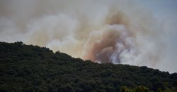 Brits travelling to Spain urged to do 1 crucial check as wildfires risk lingers