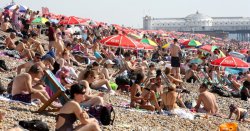 Warning issued to Brits taking their phones to the beach this week