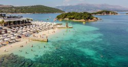 American discovers &#039;Europe&#039;s most overlooked country&#039; that &#039;looks like the Maldives&#039;