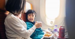 Plane foods that should be &#039;avoided&#039; by passengers — and the 1 drink cabin crew swear by