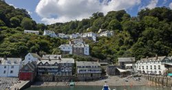 &#039;Prettiest village in Devon feels like Greece&#039; with cobbled streets and crystal clear sea