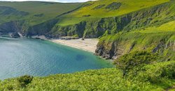 &#039;Breathtaking&#039; UK beach with &#039;crystal clear water&#039; is &#039;slice of paradise&#039;