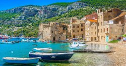 Tiny but beautiful European <b class='text-danger'>island</b> named on world&#039;s &#039;Not Hot List&#039; for 2026