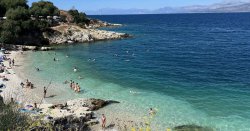 I visited beautiful Greek fishing village with pristine beaches that&#039;s 24C in October
