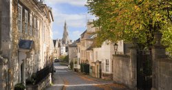 The gorgeous little market town dubbed a ‘mini Cambridge’ that&#039;s the &#039;prettiest in UK&#039;