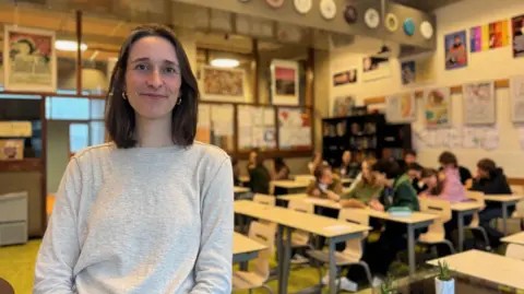 Netherlands’ school phone ban appears to lift focus — next up: limits on social media for teens