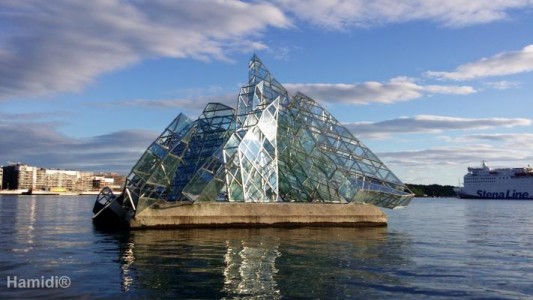 Charming Old House Near River in Secluded Bush Area